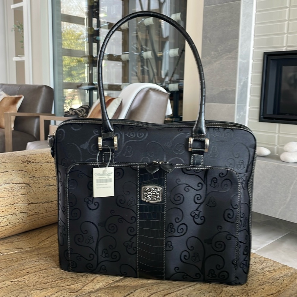 New Heart computer bag. Black